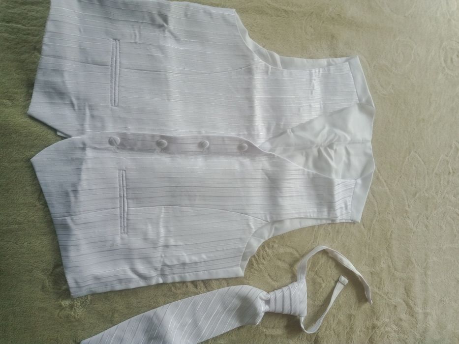 Kamizelka z krawatem slubna