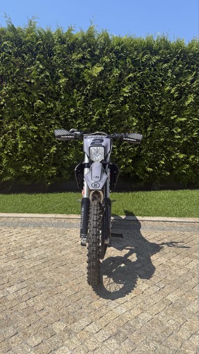 Husqvarna 250fe