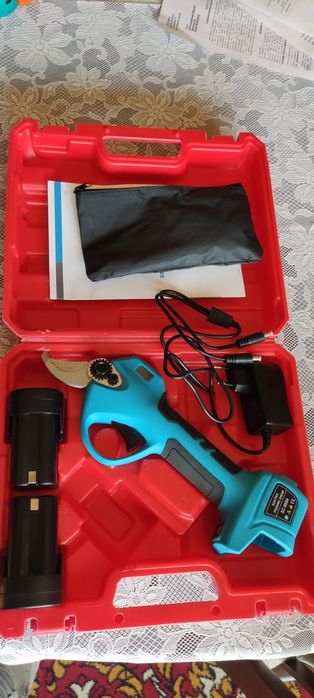 Sekator elektryczny 16.8v  28mm 20mm sadowniczy Swansoft campagnola