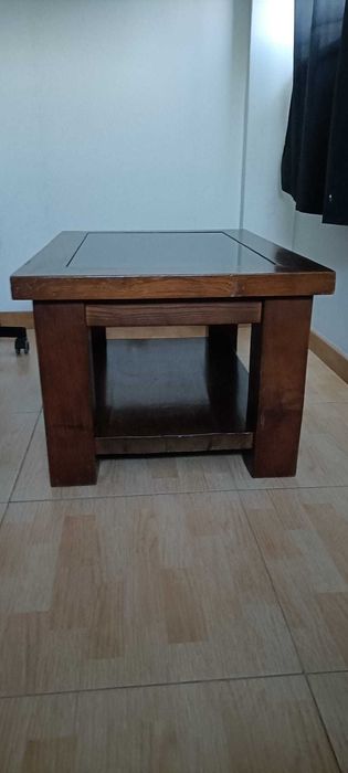 Mesa centro madeira maciça
