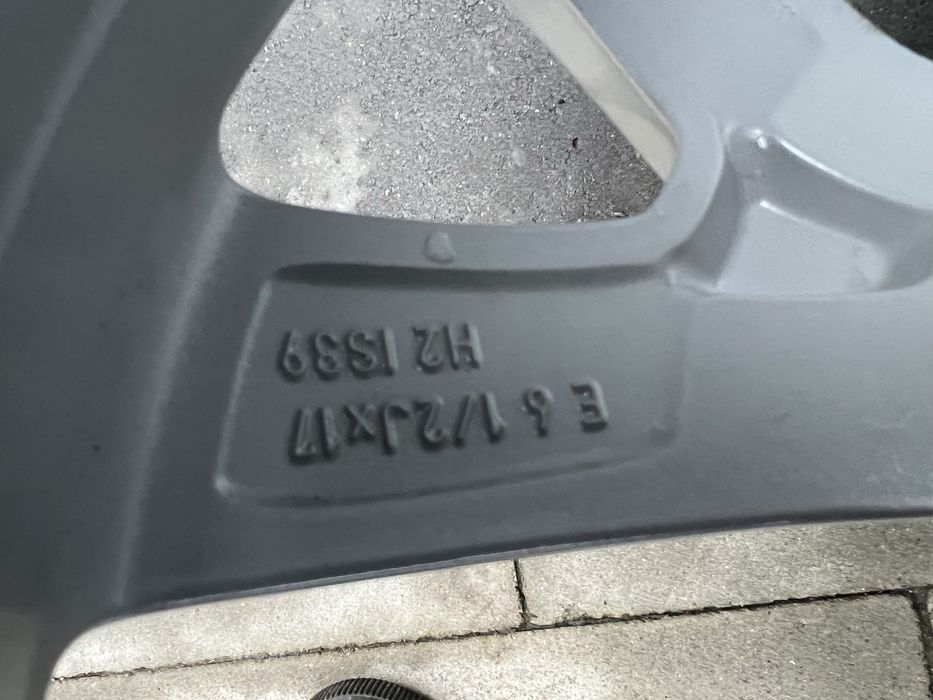 Диски 17R 5x112 6.5J IS39 DIA66.6 BMW X1  F48 X2 F39