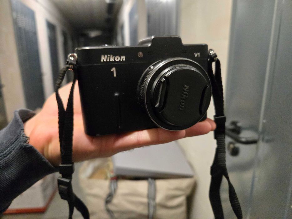 Aparat fotograficzny NIKON 1