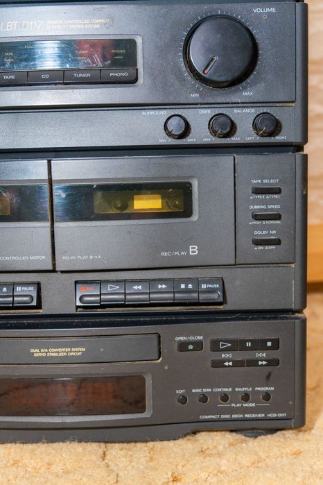 Продам б/у музыкальный центр Sony LBT D117 с пультом ДУ
