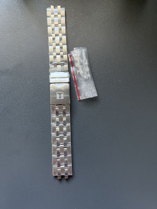 Чоловічий годинник часы  Tissot PRC 200 T17.1.516.32 c документами полный комлект