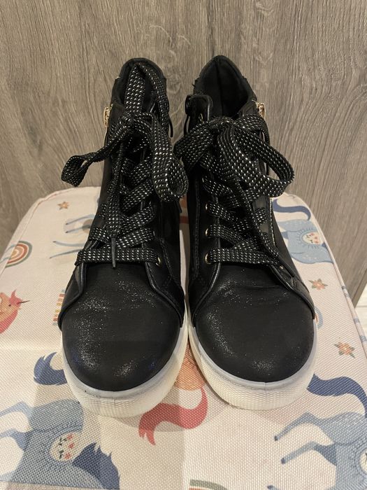 Trampki na jesień, rozmiar 33