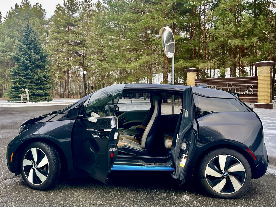 BMW i3 REX - електро + бензин = безлімітний пробіг!
