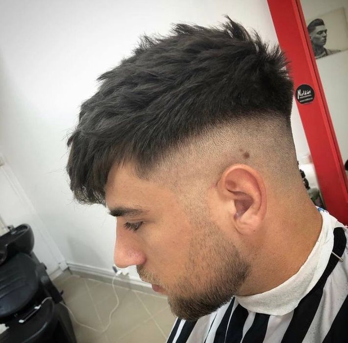 Барбер, салон,мужские стрижки,стрижка бороды,комуфлирование