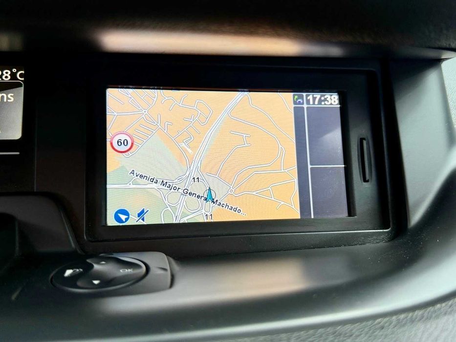 Renault Grand Scénic GPS+Cruise+J17 c/Garantia - 145€ p/mês