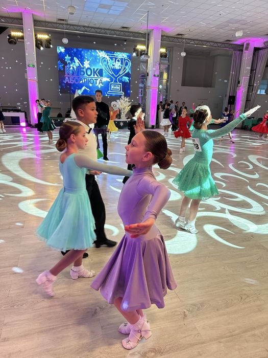 Бейсік, сукня для бальний танців