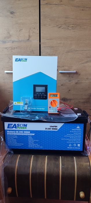 Гібридний інвертор EASUN POWER 3.2 кВт 24В