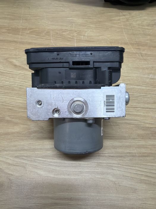 Pompa hamulcowa ABS Mercedes C klasa W205, GLC W253 nowa
