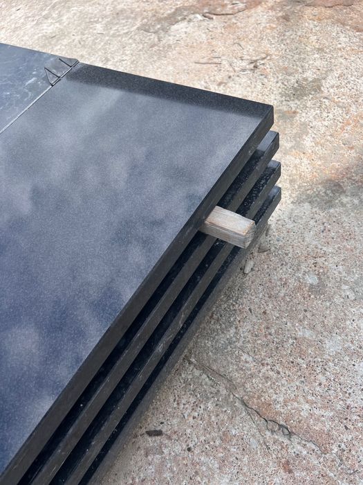 parapety granitowe parapety czarne parapety antracytowe PRODUCENT