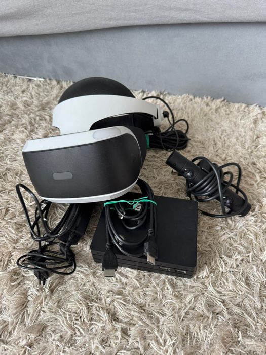Konsola PS4 + okulary PSVR V2, Gran Turismo Sport MEGA ZABAWA