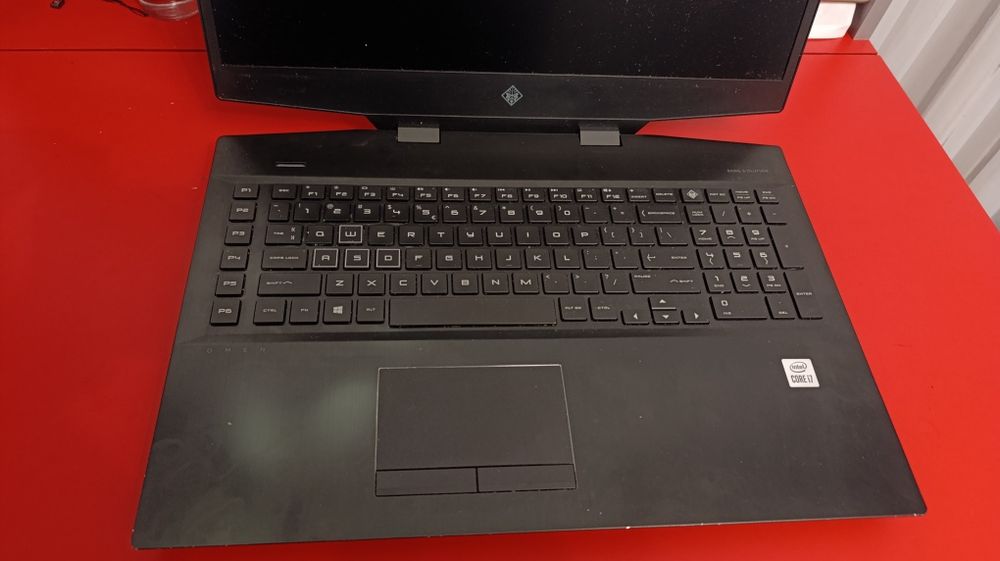 HP Omen 17 i7 10gen  rtx 2060 6 ГБ