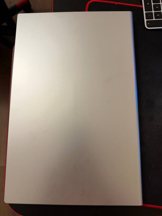 Ноутбук Asus x515