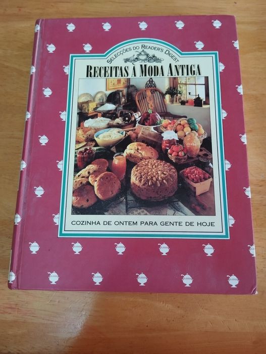 Livros de culinária antigos