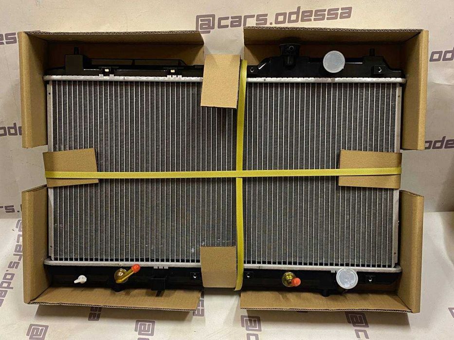 Радиатор двигателя Honda CR-V 1995–2001, 2.0 АКПП