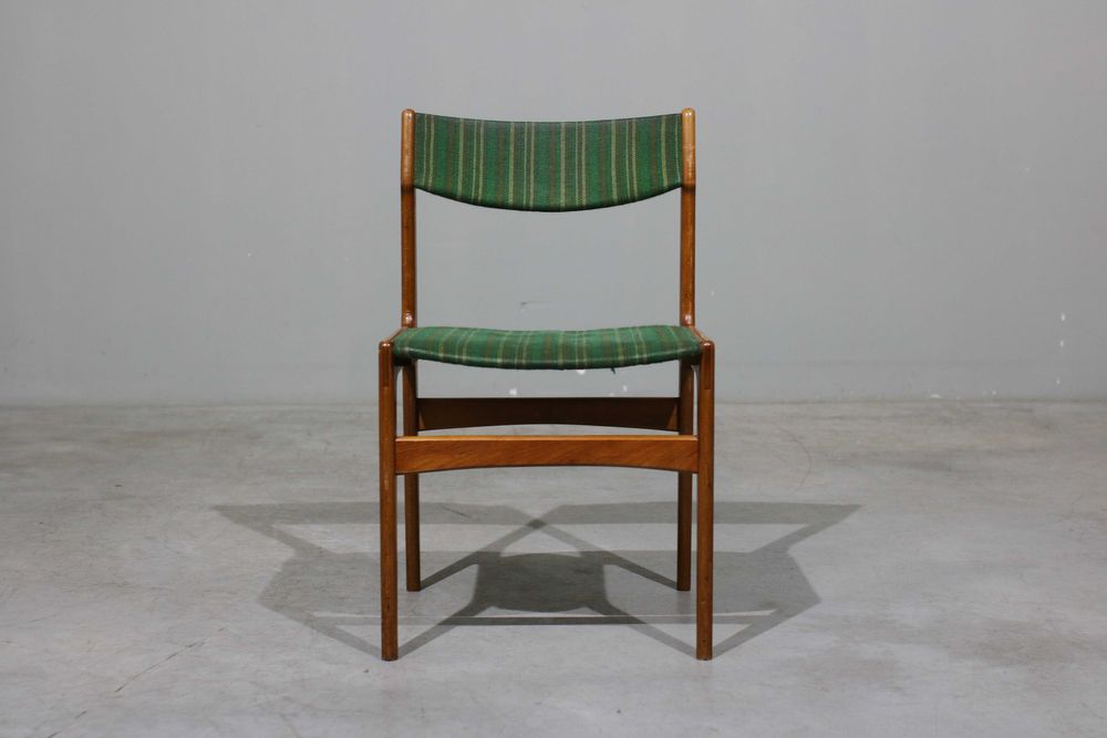 Conjunto de 8 cadeiras Anderstrup em teca