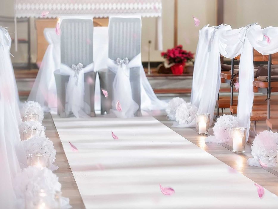 Biały dywan na ślub, dywan do kościoła, dywany na śluby, eventy - HIT