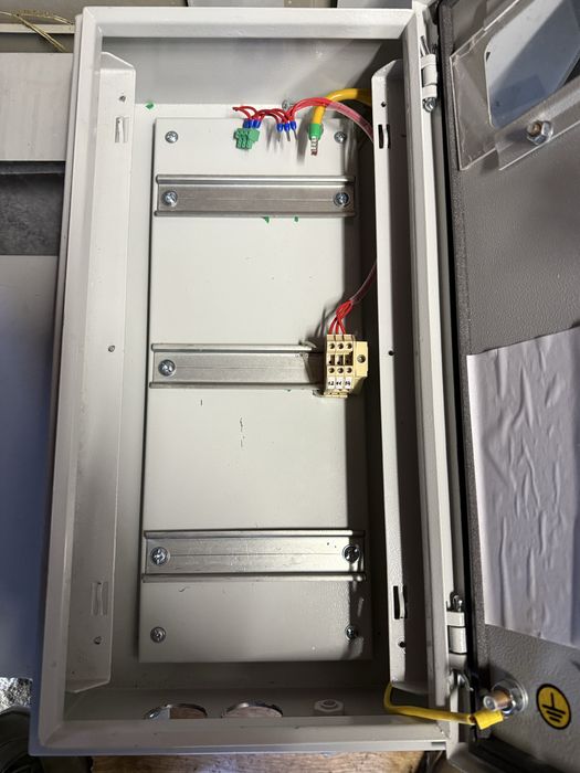 Щит електричний доставка