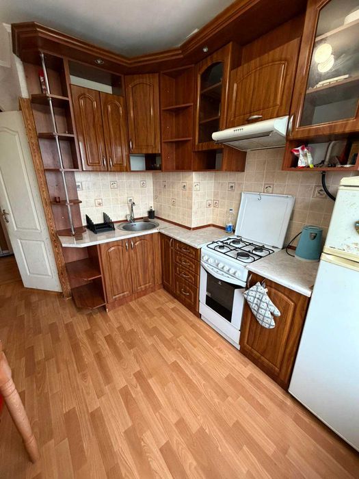 Продам 2 к квартиру, гарний стан!