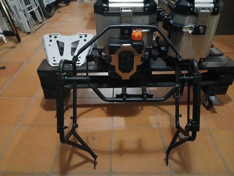 Malas  laterais givi  trek