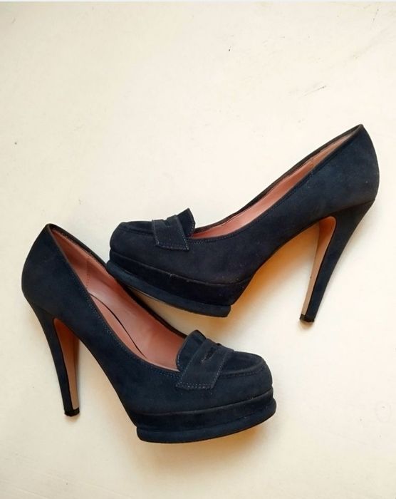 Безкоштовно туфлі замшеві темно сині