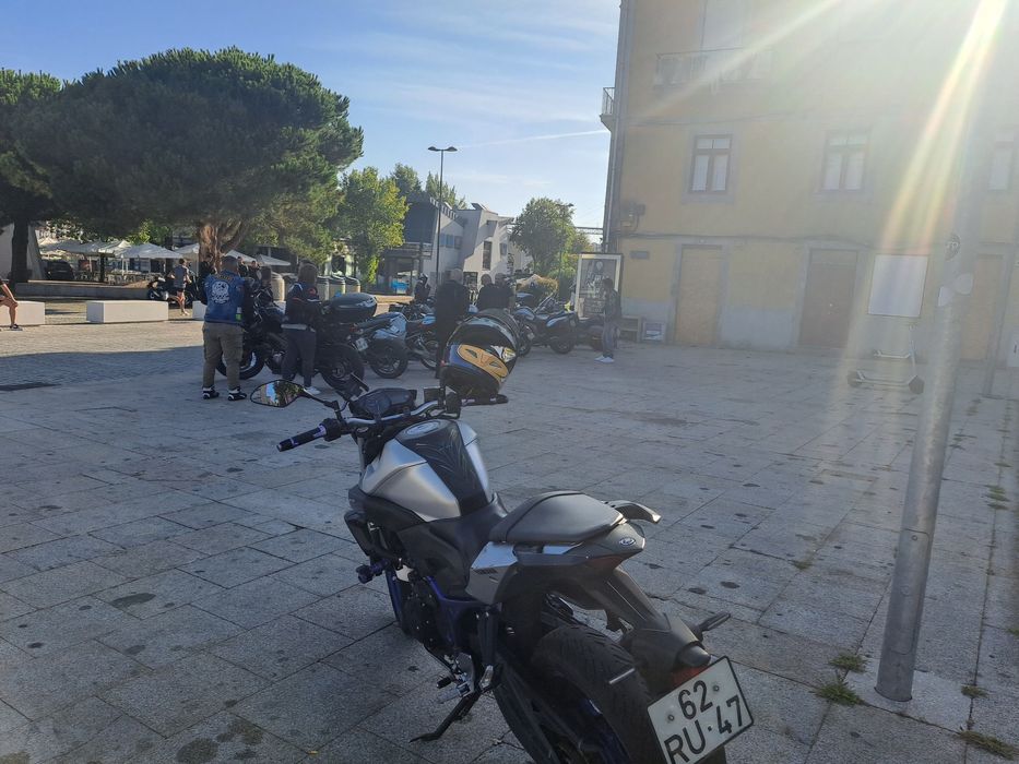 Mota Yamaha MT 03
