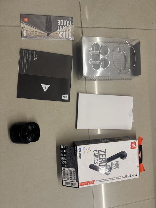 Auricular  jbl tune  225