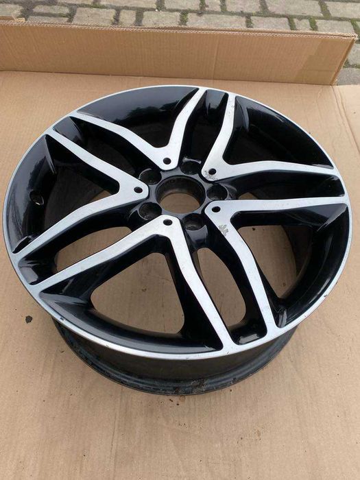 Mercedes GLA A156 Pojedyncza Felga 18
