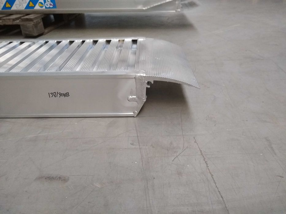 Najazdy aluminiowe - 3m do 5250kg / darmowa dostawa, gwarancja