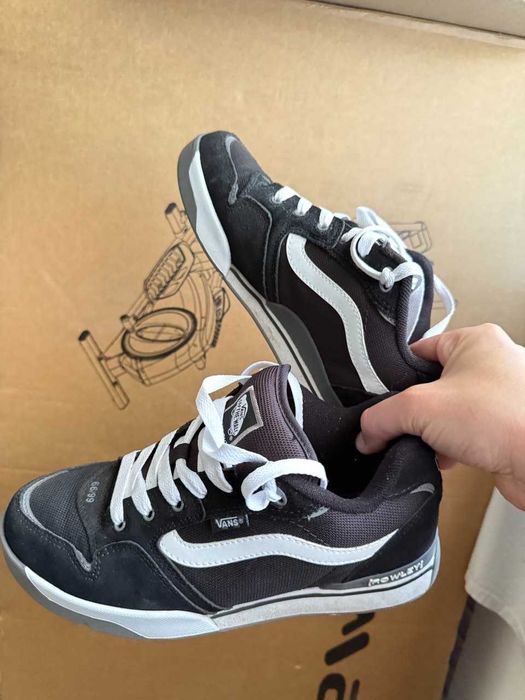 Кросівки Vans Rowley 42 розмір 27см (рекомендую для 41)