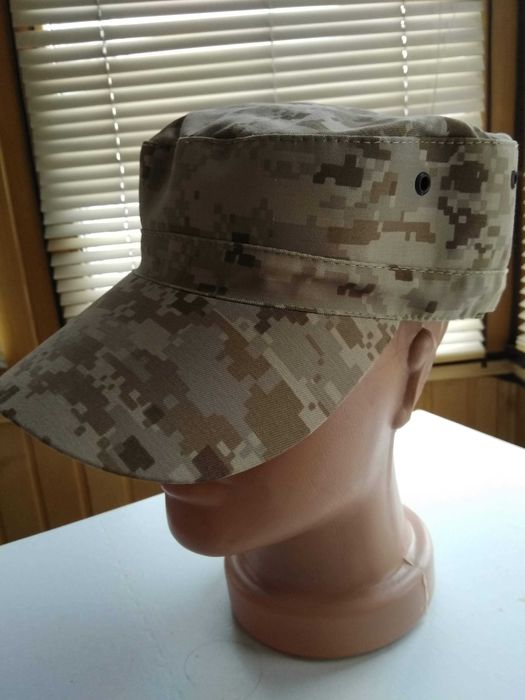 Кепка бейсболка с подкладкой  и вентиляцией  ткань цифра пустыня