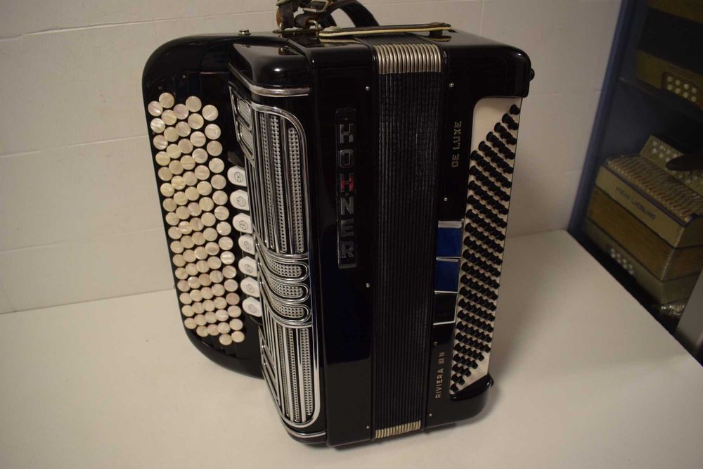 Acordeao Hohner Rveira III N 3 Voz, N . 118