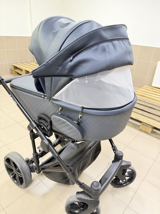 Продам коляску savan 2 в 1