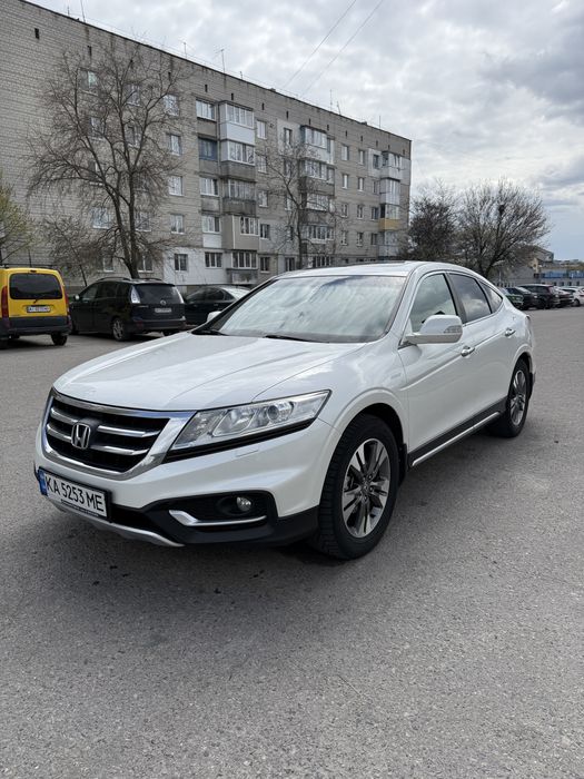 Продам Honda  Crosstour