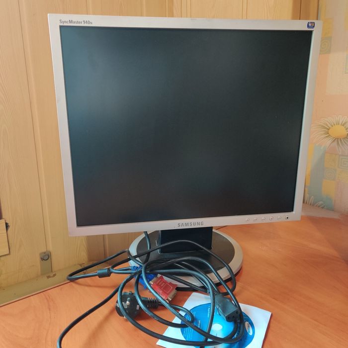 Монітор 19" Samsung Sync Master 940N