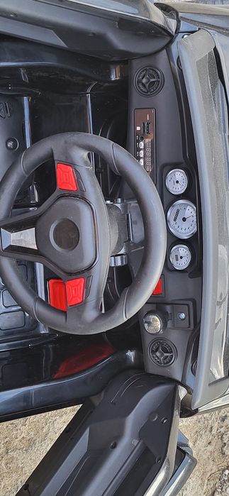 Автомобіль дитячий