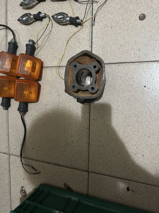 Vario material de mota