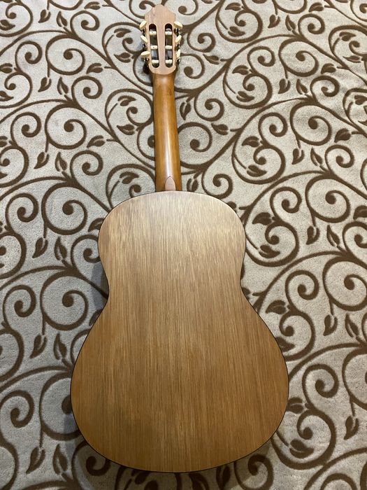 Классическая гитара Yamaha C40M