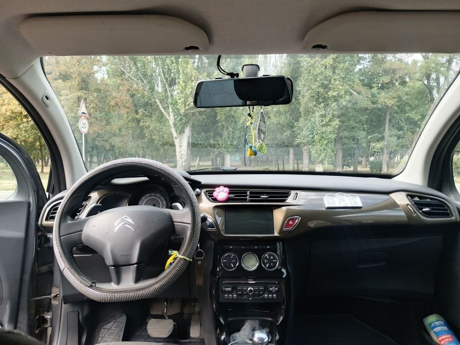 продаю Citroen C3, 2012, 1,4 дизель, автомат