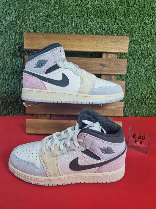 Buty Air Jordan 1 Mid Se