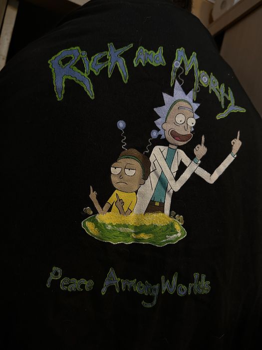 Разрисовка вашей одежды на заказ