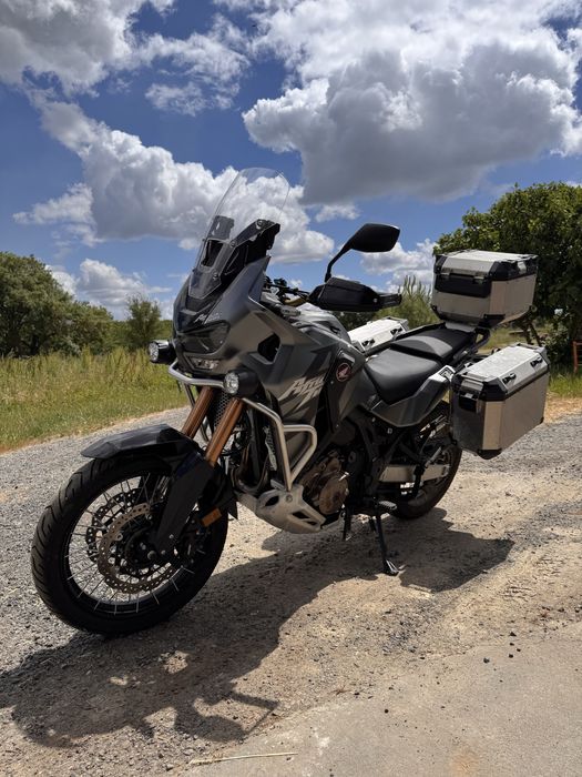 Honda africa twin 2025