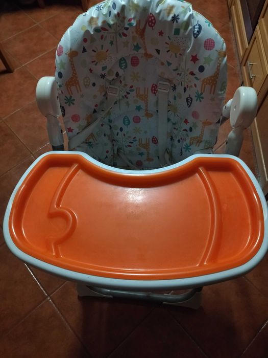 Cadeira de refeição