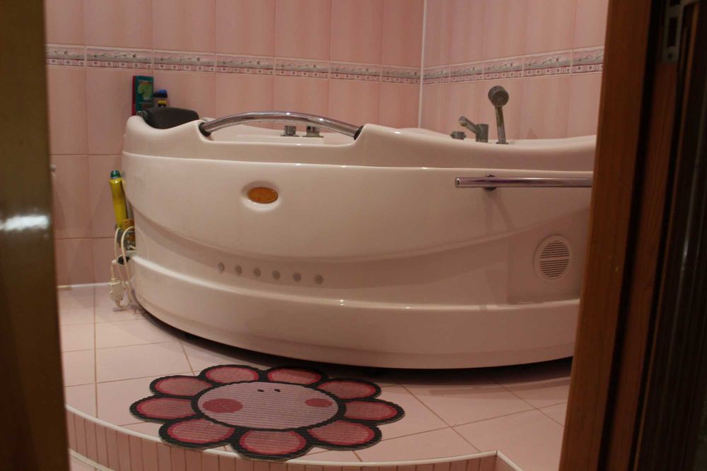 Продаю двухэтажный дом