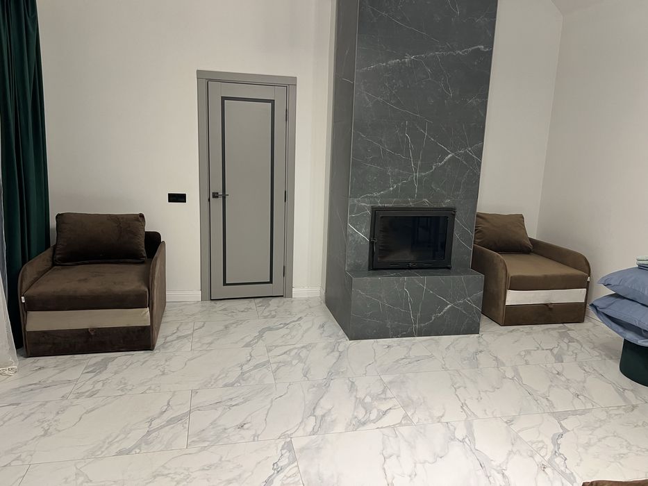 Подобова оренда будинку в м. ЯВОРІВ біля кордону Краковець-Корчова