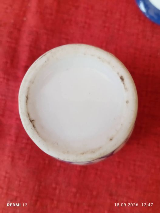 naczynie ceramiczne  dekoracyjne z pokrywką