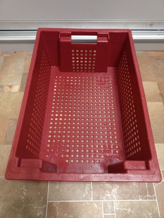 Ящик пластиковый универсальный