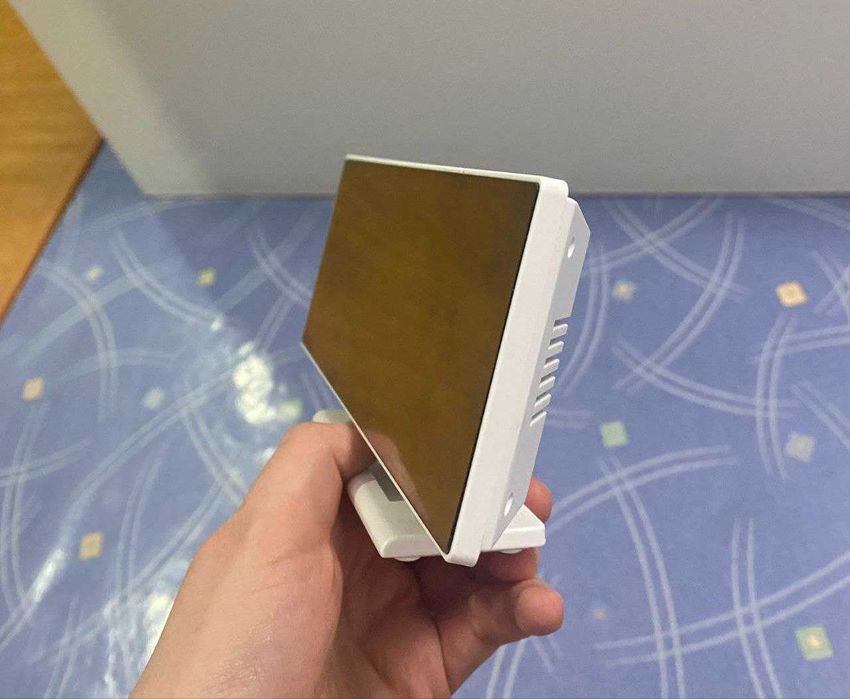 Цифровий настольний годинник LED